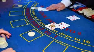 Account dashboard and game statistics on lunabet login